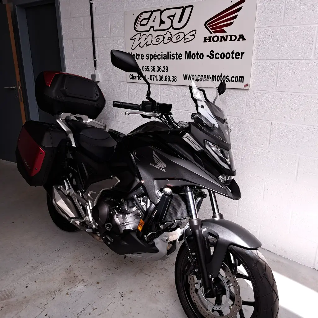 nc750x dct occasion noire2.webp