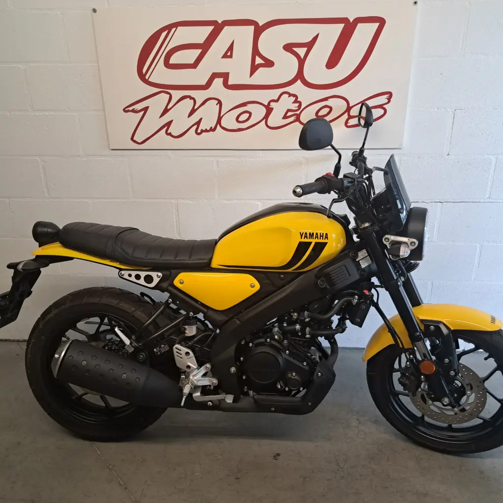 Moto Yamaha 125 MTM