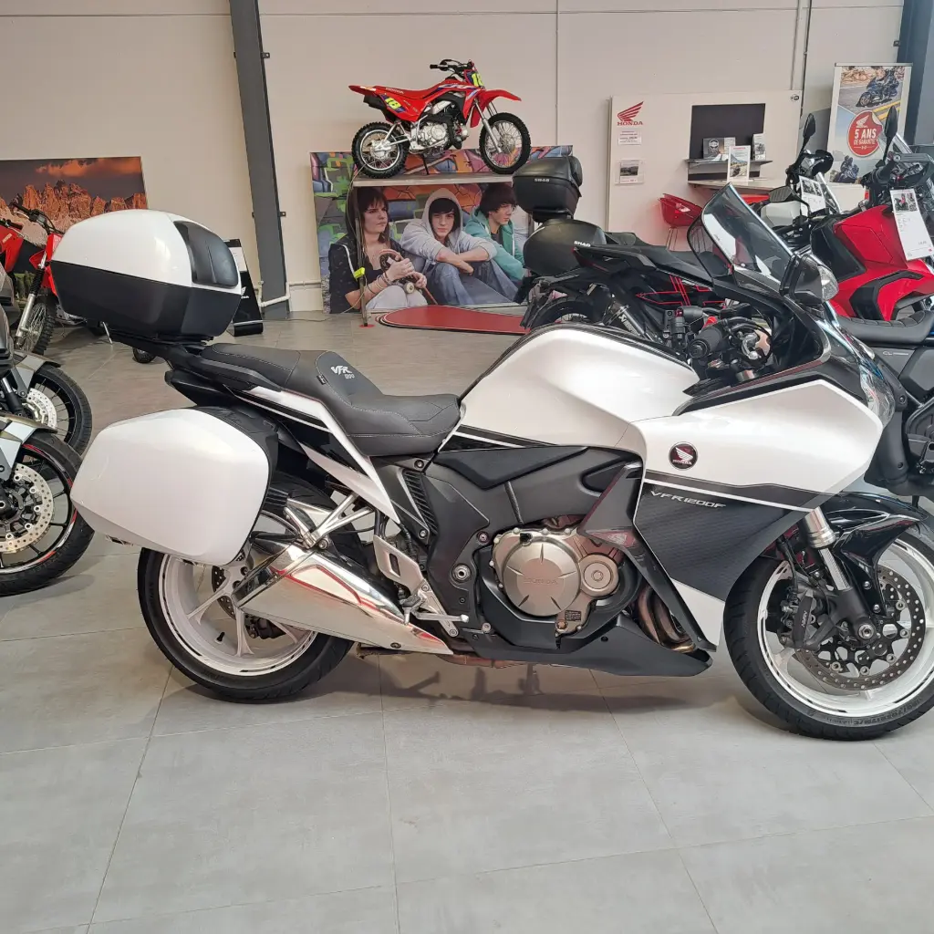 Moto Honda VFR1200F 