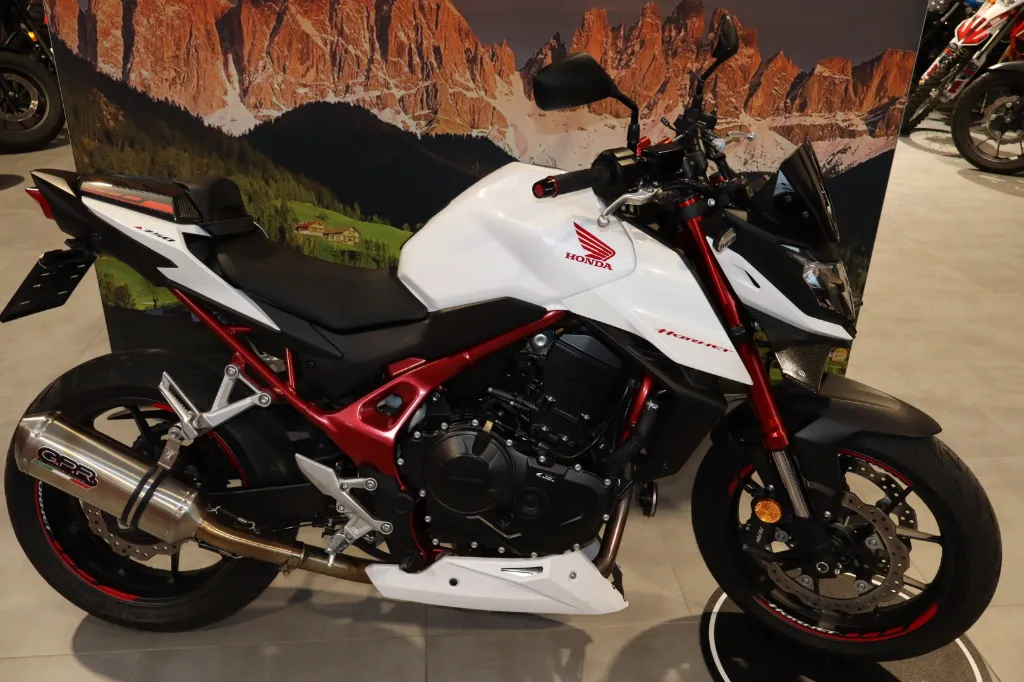 Moto Honda CB750 Hornet