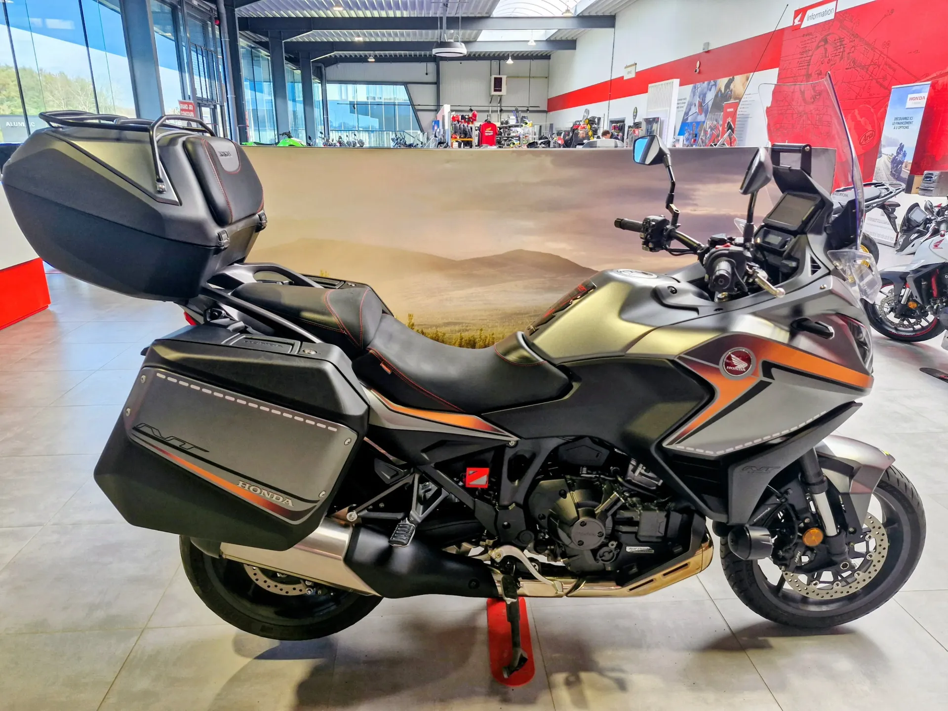 Moto Honda NT 1100 DCT