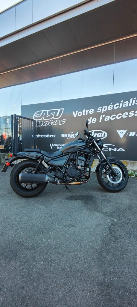 Moto Kawasaki Eliminator 500