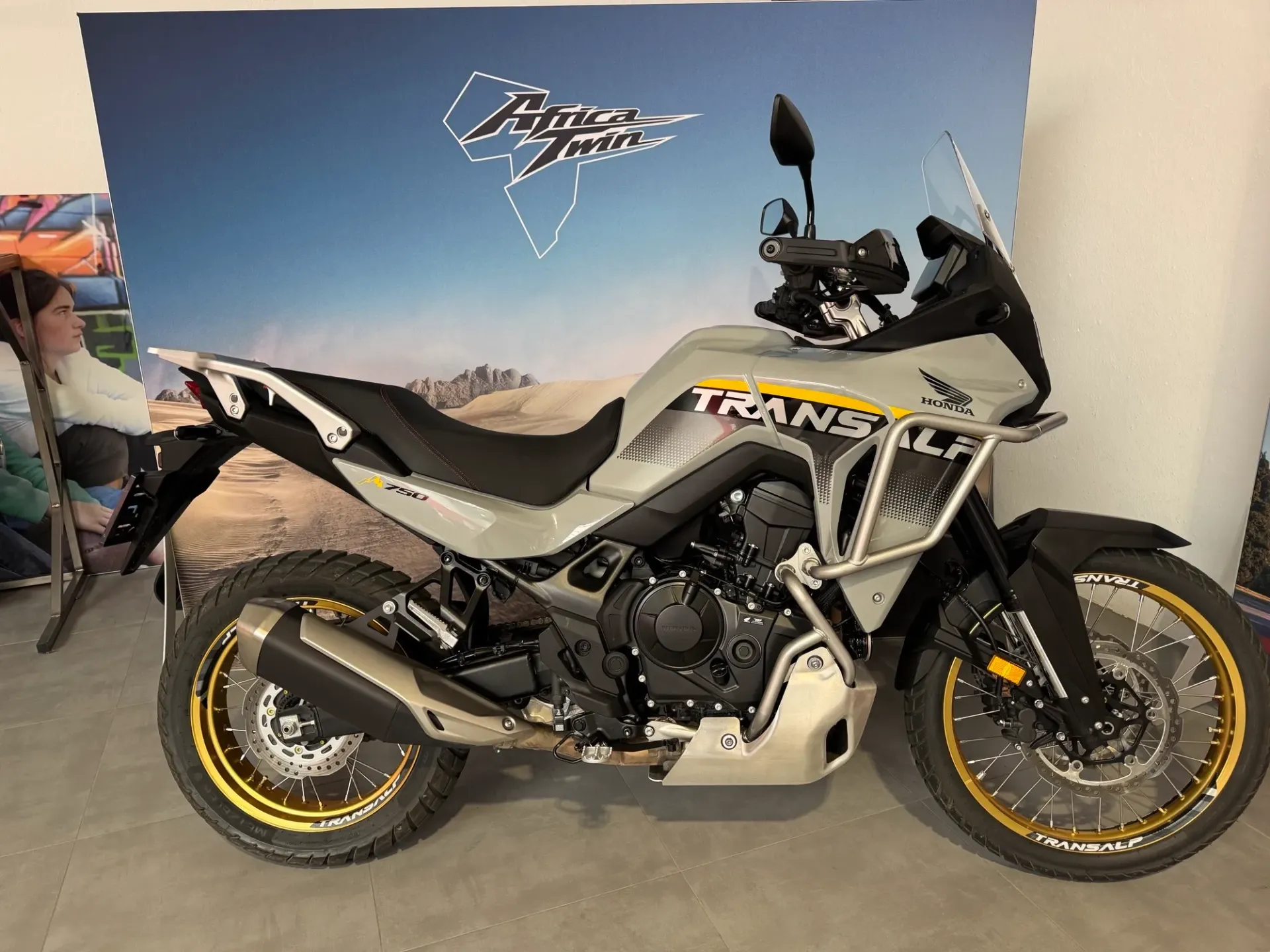 Moto Honda TRANSALP 750