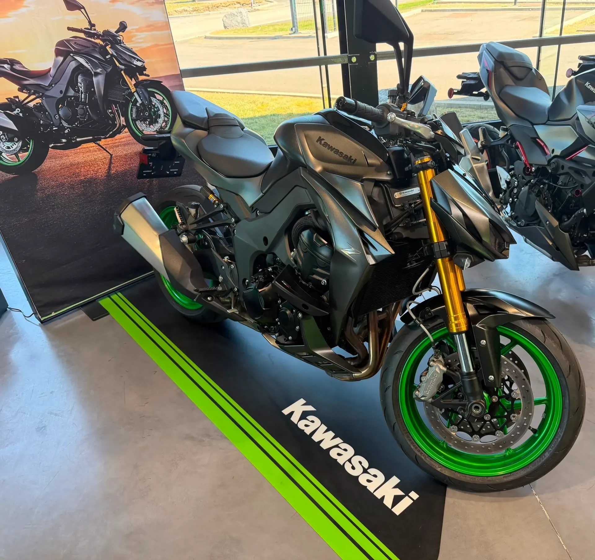 Moto Kawasaki Z1100  SE Direction