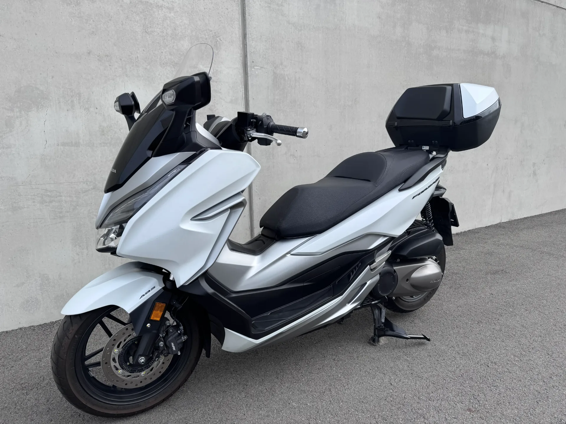 Scooter Honda FORZA 300