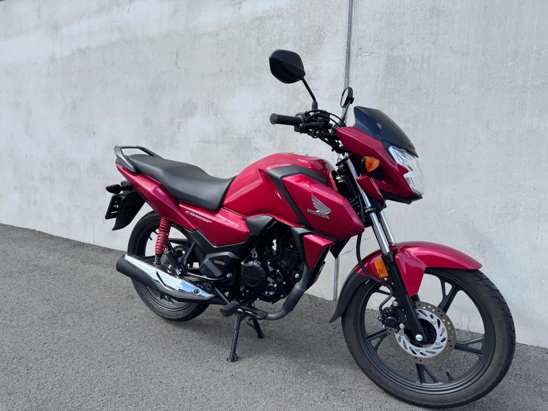 Scooter Honda CB125F