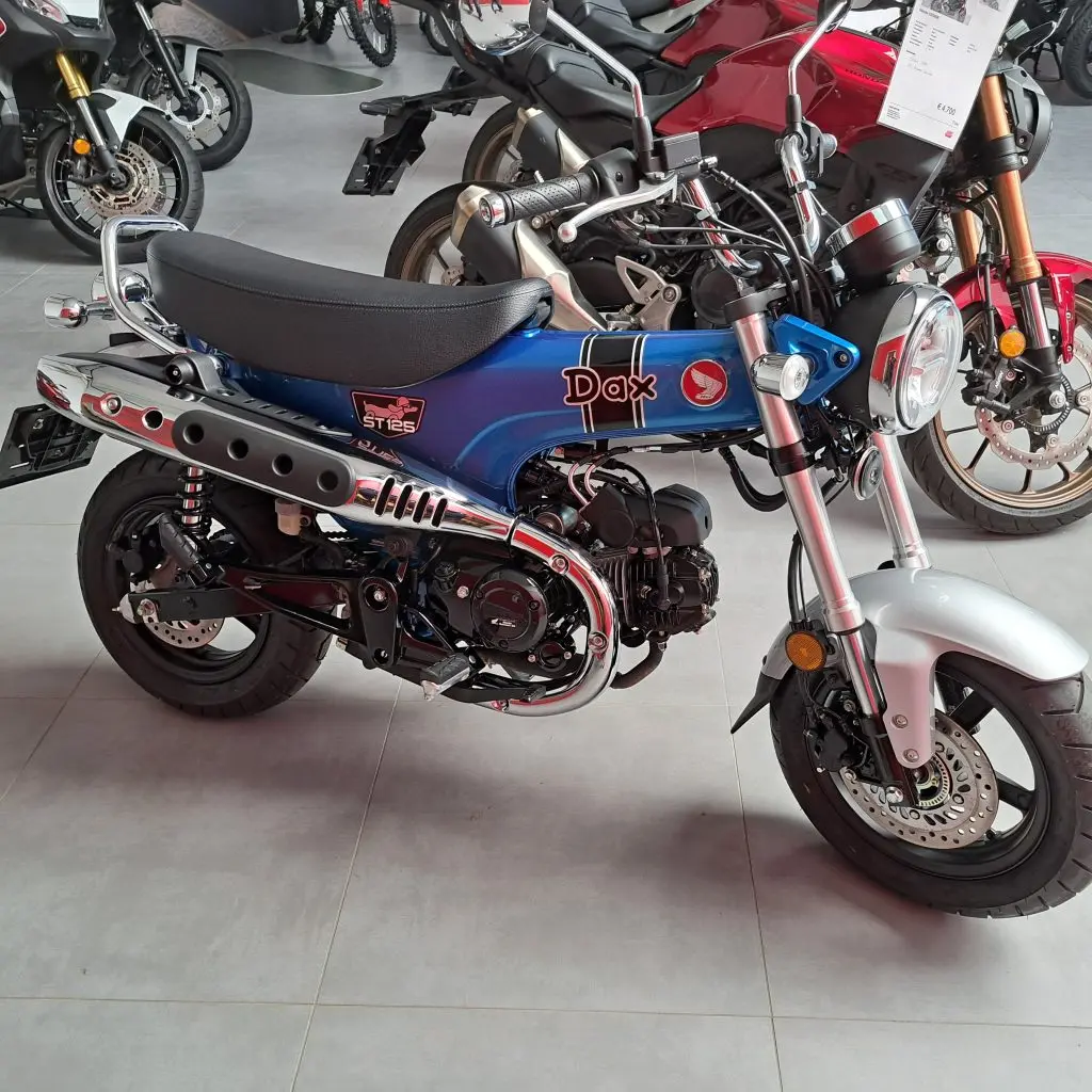 Moto Honda DAX 125