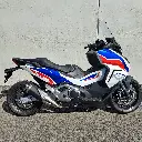 Scooter Honda Forza 750 ABS tricolor