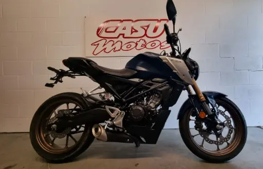 [MONS 42] Moto Honda CB125R