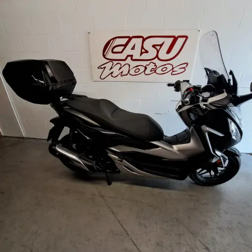 [M93] Scooter Honda Forza 300 ABS