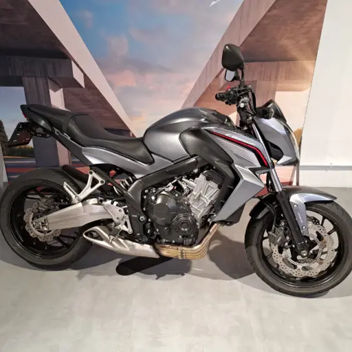 [F29] Moto Honda CB650F ABS