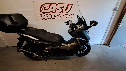 [M36] Scooter Honda Forza 350