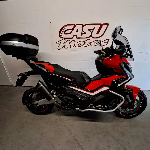Scooter Honda X-ADV 750 Red