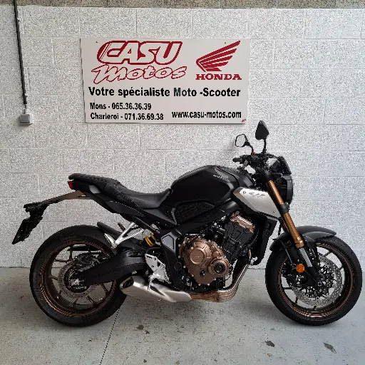 Moto Honda CB650R Noir mat ABS
